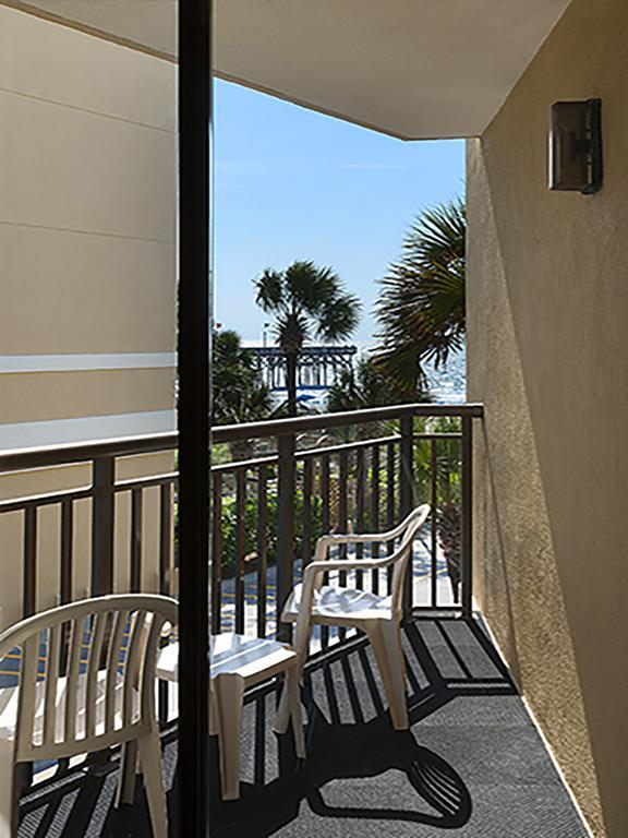 Holiday Pavilion Resort On The Boardwalk Myrtle Beach Extérieur photo