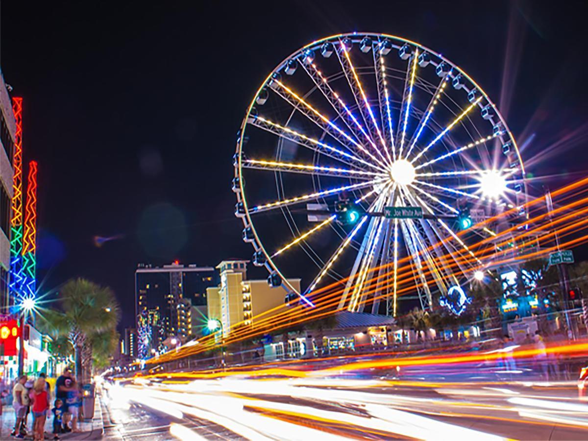 Holiday Pavilion Resort On The Boardwalk Myrtle Beach Extérieur photo